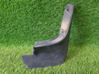 Фото запчасти брызговик передний правый Kia Spectra 2006 Б/У запчасть Запчасть брызговик передний правый Kia Spectra 2006