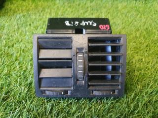 Фото запчасти дефлектор воздушный Skoda Superb B 2002 Б/У запчасть Запчасть дефлектор воздушный Skoda Superb B 2002