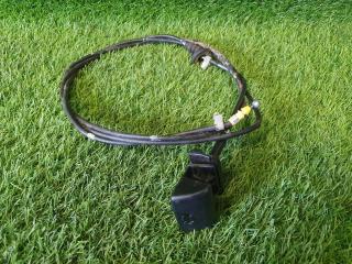 Фото запчасти тросик замка капота Suzuki Vitara 2018 Б/У запчасть Запчасть тросик замка капота Suzuki Vitara 2018