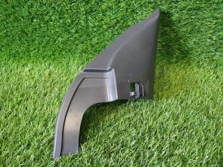 Накладка уголок двери заглушка зеркала передняя правая Nissan Almera 2015