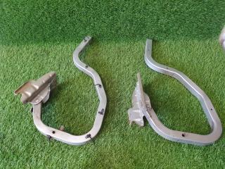 Петля багажника комплект Nissan Almera 2015