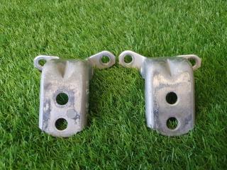 Петля двери комплект передняя правая Nissan Almera 2015 Б/У Петля двери комплект передняя правая Nissan Almera 2015