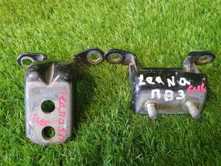 Петля двери комплект задняя правая Nissan Teana 2006 Б/У Петля двери комплект задняя правая Nissan Teana 2006