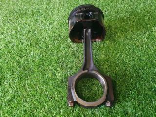 Шатун с поршнем ГАЗ Волга Сайбер 2010