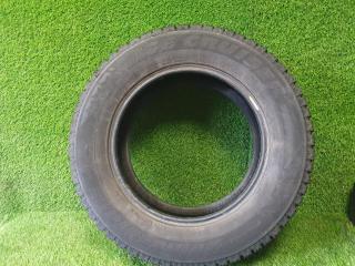 Шина шипованная 215/65R16 Bridgestone ice cruiser 7000