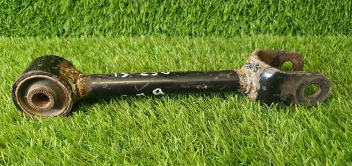 Фото запчасти рычаг подвески задний правый Lexus IS250 2008 Б/У запчасть Запчасть рычаг подвески задний правый Lexus IS250 2008