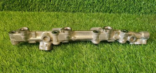 Фото запчасти топливная рампа Lexus IS250 2008 Б/У запчасть Запчасть топливная рампа Lexus IS250 2008