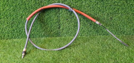 Трос ручного стояночного тормоза ручника Nissan Almera 2015