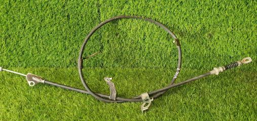 Фото запчасти трос ручного стояночного тормоза ручника Suzuki Vitara 2018 Б/У запчасть Запчасть трос ручного стояночного тормоза ручника Suzuki Vitara 2018