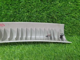 Накладка стойки лобового стекла передняя левая Волга Сайбер 2010 JR41 EDZ 2.4л