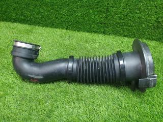 Патрубок воздушного фильтра ГАЗ Волга Сайбер 2010