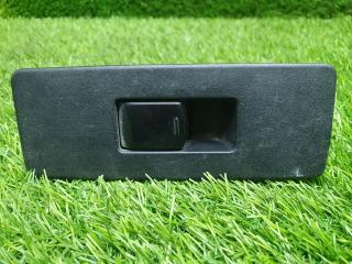 Кнопка стеклоподъемника задняя левая Nissan Teana 2006 Б/У Кнопка стеклоподъемника задняя левая Nissan Teana 2006