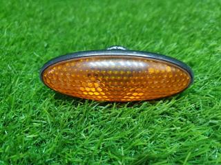 Фото запчасти повторитель поворота Kia Spectra 2009 Б/У запчасть Запчасть повторитель поворота Kia Spectra 2009