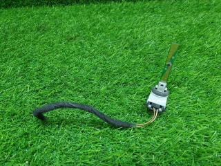 Фото запчасти датчик температуры салона Skoda Superb B 2002 Б/У запчасть Запчасть датчик температуры салона Skoda Superb B 2002