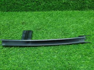 Направляющая стекла двери передняя правая Nissan Almera 2015