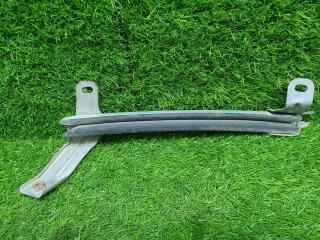 Направляющая стекла двери передняя правая Nissan Almera 2015