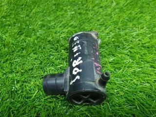 Запчасть моторчик омывателя Toyota Sprinter 1986