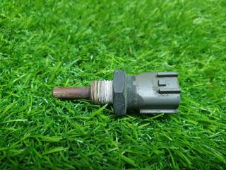 Датчик температуры двигателя Nissan Teana 2010