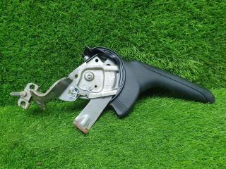 Фото запчасти ручка ручника Suzuki Vitara 2018 Б/У запчасть Запчасть ручка ручника Suzuki Vitara 2018