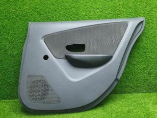 Обшивка карта двери задняя правая Nissan Almera 2015