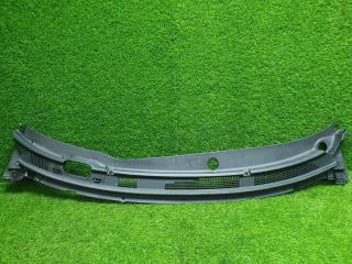 Накладка жабо Nissan Almera 2015 Б/У Накладка жабо Nissan Almera 2015