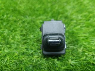 Кнопка стеклоподъемника задняя левая ГАЗ Волга Сайбер 2010