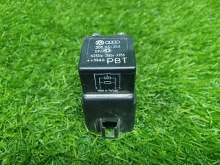 Фото запчасти реле обогрева заднего стекла Skoda Octavia 2 A5 2012 Б/У запчасть Запчасть реле обогрева заднего стекла Skoda Octavia 2 A5 2012