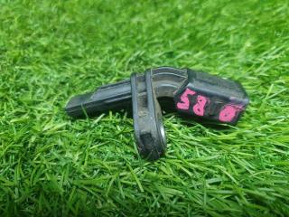 Фото запчасти датчик abs передний левый Volkswagen Passat 2011 Б/У запчасть Запчасть датчик abs передний левый Volkswagen Passat 2011