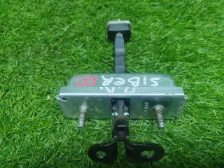 Запчасть ограничитель двери передний левый ГАЗ Волга Сайбер 2010