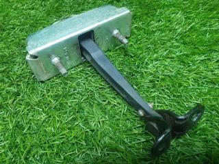 Ограничитель двери задний правый ГАЗ Волга Сайбер JR41 EDZ 2.4л