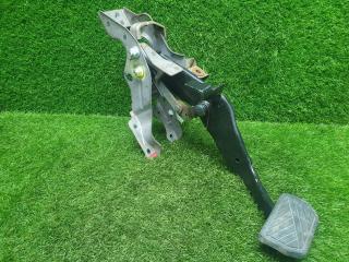 Фото запчасти педаль тормоза Suzuki Vitara 2018 Б/У запчасть Запчасть педаль тормоза Suzuki Vitara 2018