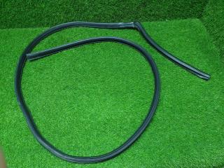 Уплотнительная резинка проема двери ГАЗ Волга Сайбер 2010