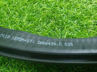 Уплотнительная резинка проема двери задняя левая Polo 5 2017 614 604 6C1 CFNA 1.6л