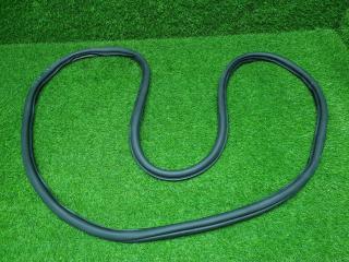 Уплотнительная резинка проема двери передняя правая Volkswagen Polo 6 2021 AW1 CWVA 1.6л 5JA867366 Б/У