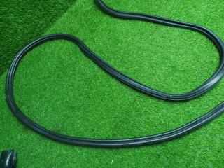 Уплотнительная резинка багажника Octavia 2 A5 2012 1Z3 CDAB 1.8tfsi