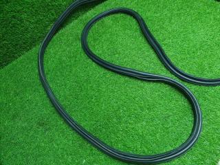 Уплотнительная резинка багажника Octavia 2 A5 2012 1Z3 CDAB 1.8tfsi