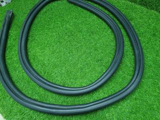 Уплотнительная резинка багажника Renault Logan 2 stepway L8 H4M.438 1.6л