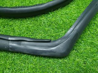 Уплотнительная резинка проема двери правая Волга Сайбер 2010 JR41 EDZ 2.4л