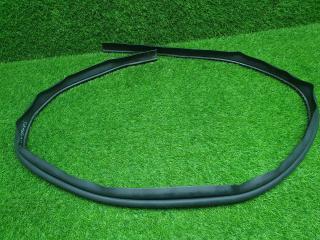 Уплотнительная резинка крыши левая Renault Sandero 2 2015 5S K7M 812 1.5л 768616418R Б/У