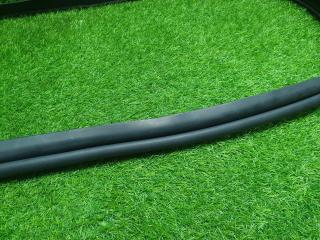 Уплотнительная резинка крыши левая Renault Sandero 2 5S K7M 812 1.5л