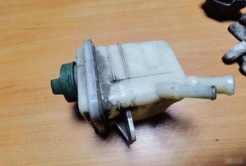 Запчасть бачок гур Chery Fora A21