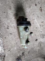 Фото запчасти бачок гур Ford Focus Б/У запчасть Запчасть бачок гур Ford Focus