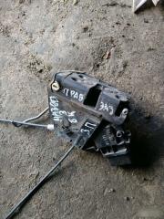 Запчасть замок двери задний правый Mazda 3