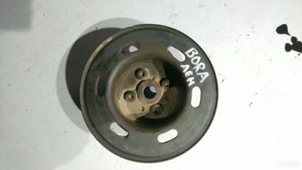Фото запчасти шкив коленвала Volkswagen Bora Б/У запчасть Запчасть шкив коленвала Volkswagen Bora