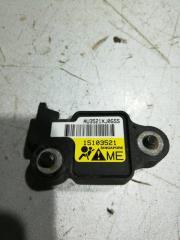 Запчасть датчик удара Cadillac Escalade