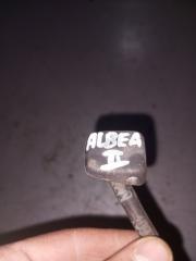 Запчасть форсунка омывателя стекла Fiat Albea 2008