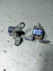 Запчасть петли двери задние левые Toyota Carina E