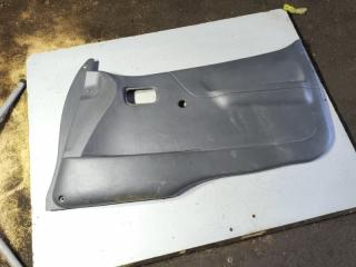 Запчасть обшивка двери передняя левая Toyota Hiace