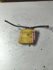 Запчасть бачок расширительный Toyota Hiace