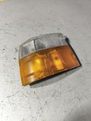 Запчасть поворотник левый Toyota Hiace